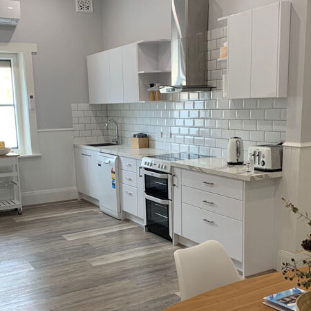 Full Kitchen Area